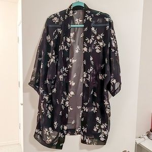Ann Taylor kimono. EUC